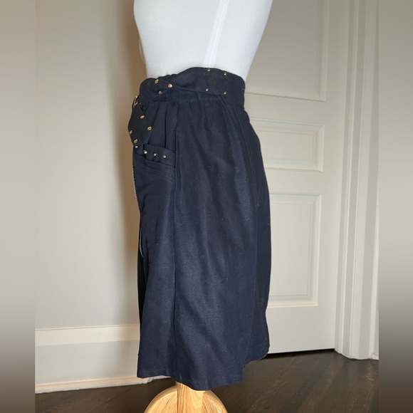 Stunning Maje skirt with asymmetrical front zipper. Worn once. - Picture 3 of 4